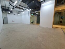 City Gate (D7), Retail #548316061
